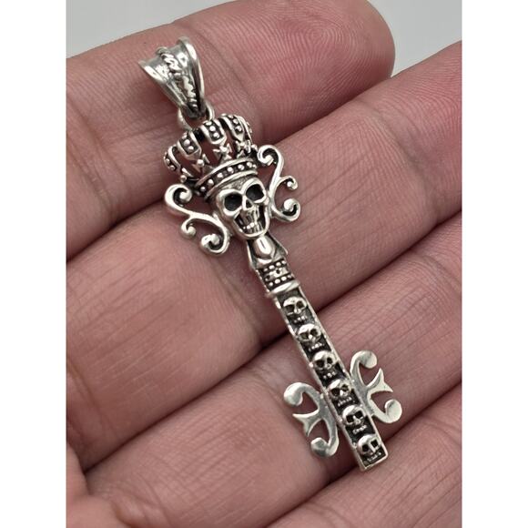 Justin Davis Sterling Silver 925 Key Pendant with Crown and Skull